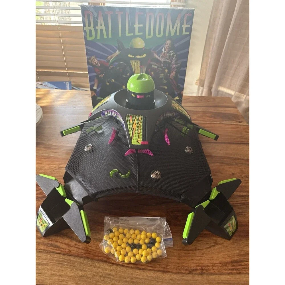Vintage & Rare Battledome Game Parker Brothers 1995 #45273 WORKING w/ Box *READ*